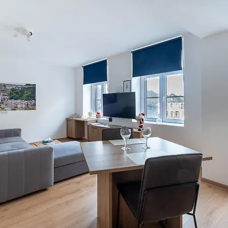 Apartment Nomad - Vue Collegiale