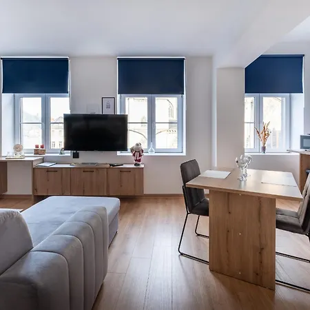 Nomad - Vue Collegiale * Ντινάντ