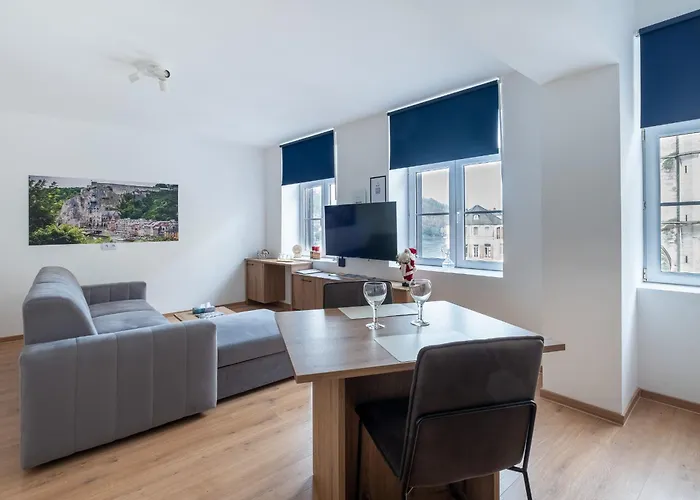 Apartment Nomad - Vue Collegiale