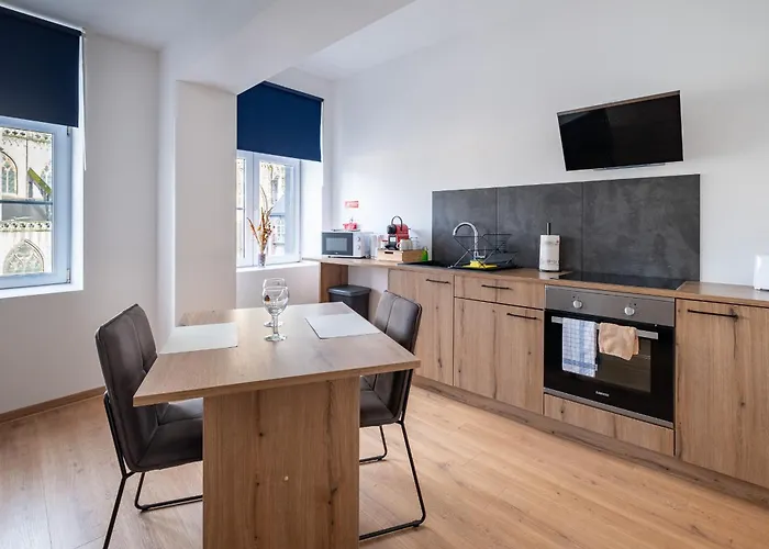 Apartment Nomad - Vue Collegiale